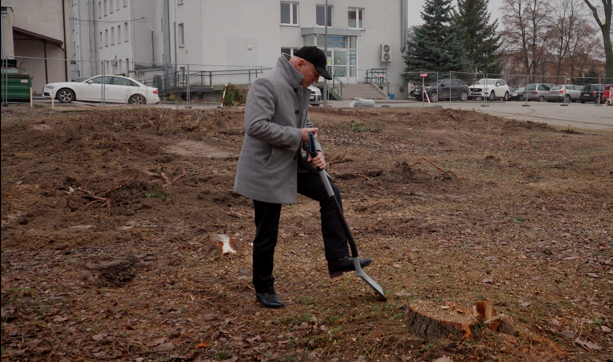 Rozpoczęcie prac budowlanych związanych z realizacją projektu pn. „Rozbudowa infrastruktury dla Zakładu Pielęgnacyjno-Opiekuńczego SP ZOZ Nr 1 w Bełżycach”